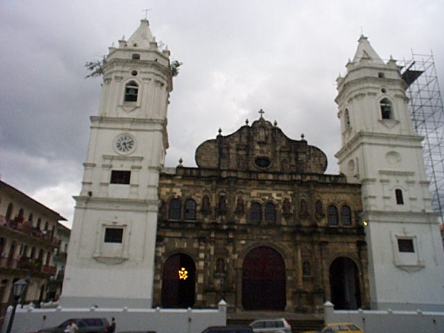 Kathedrale in Casco Viejo 10.07.03.jpg - casco viejo, kathedrale